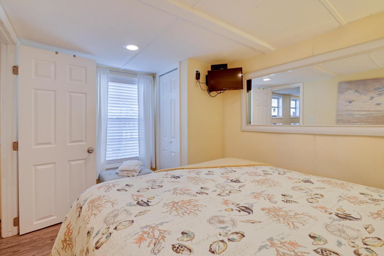 Surfside Beach Home With Pool Access Walk To Beach! Myrtle Beach Exterior photo