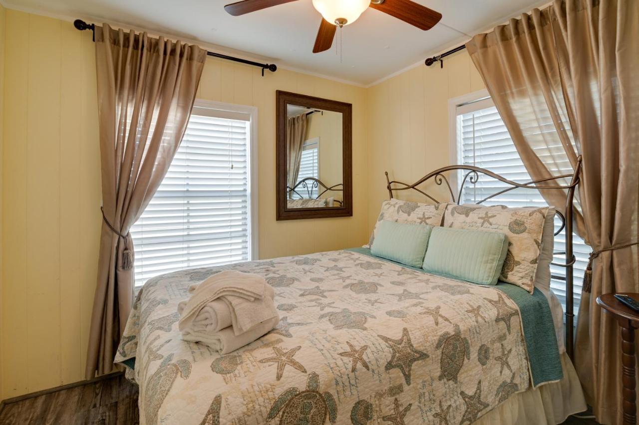 Surfside Beach Home With Pool Access Walk To Beach! Myrtle Beach Exterior photo